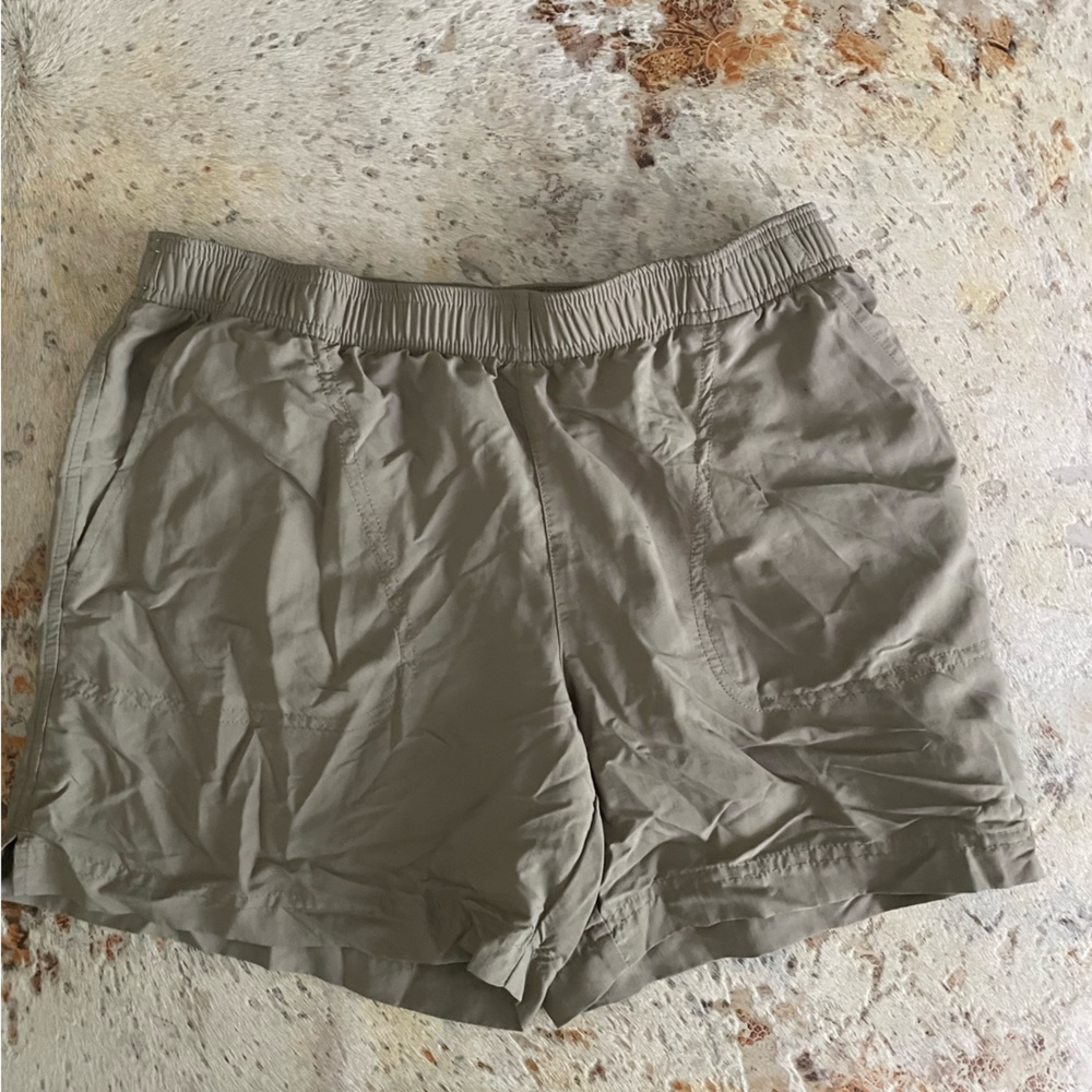 Columbia Outdoor Shorts Women’s Size Small